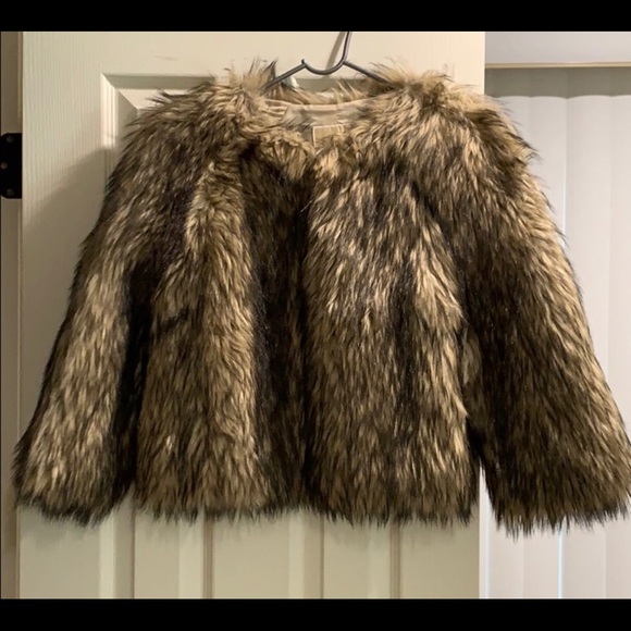 Beautiful faux fur coat - Picture 2 of 5